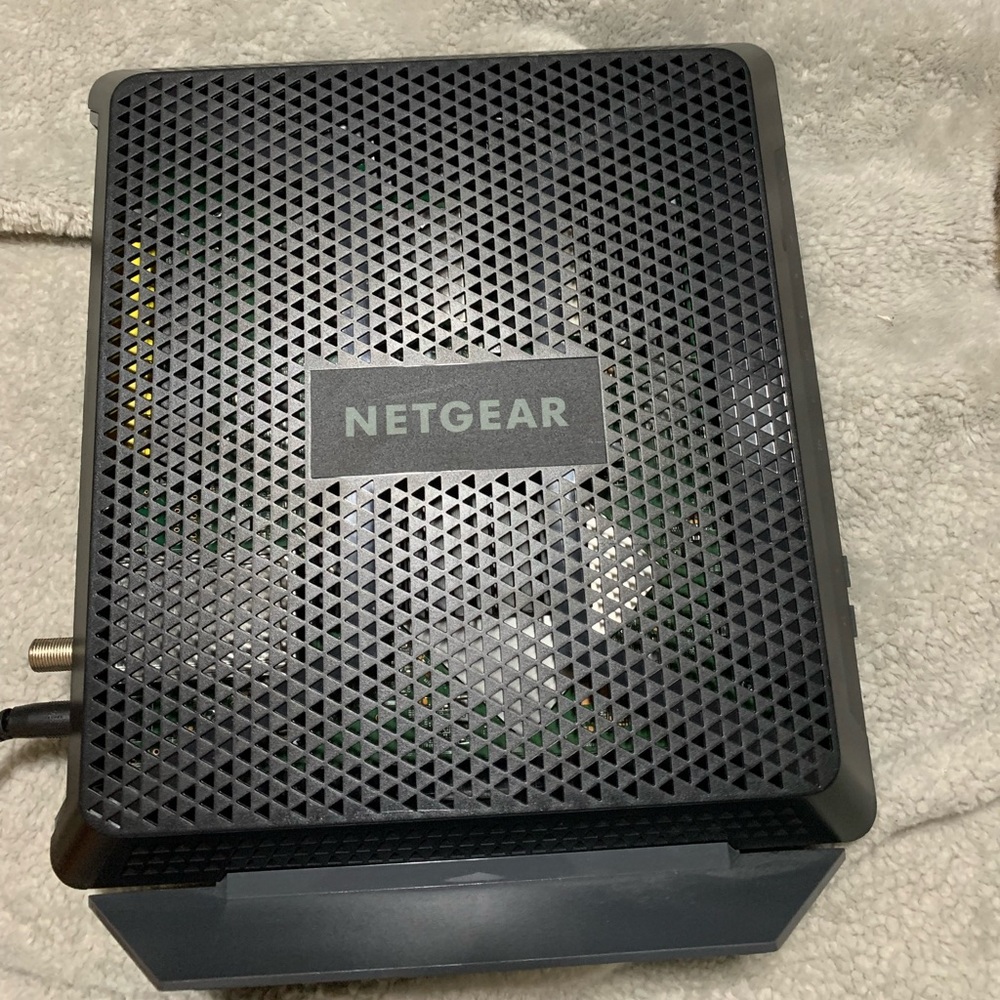 Netgear Nighthawk - Picture 2 of 2